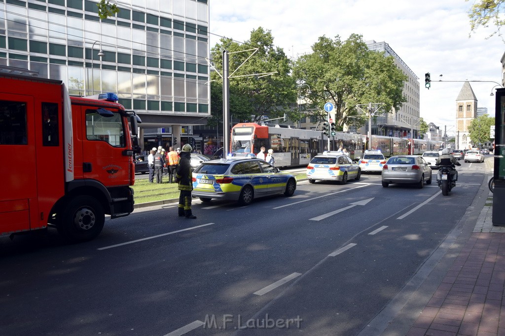 VU PKW Strab Koeln Mitte Caecilienstr Hohe Str P02.JPG - Miklos Laubert